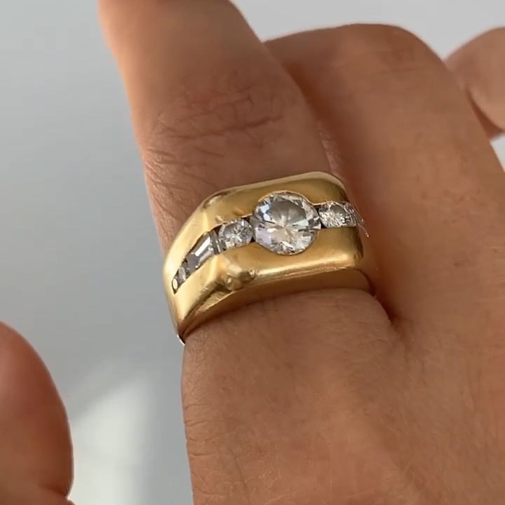 2 ctw Round and Marquise-Cut Vintage-Style Statement Sapphire Ring