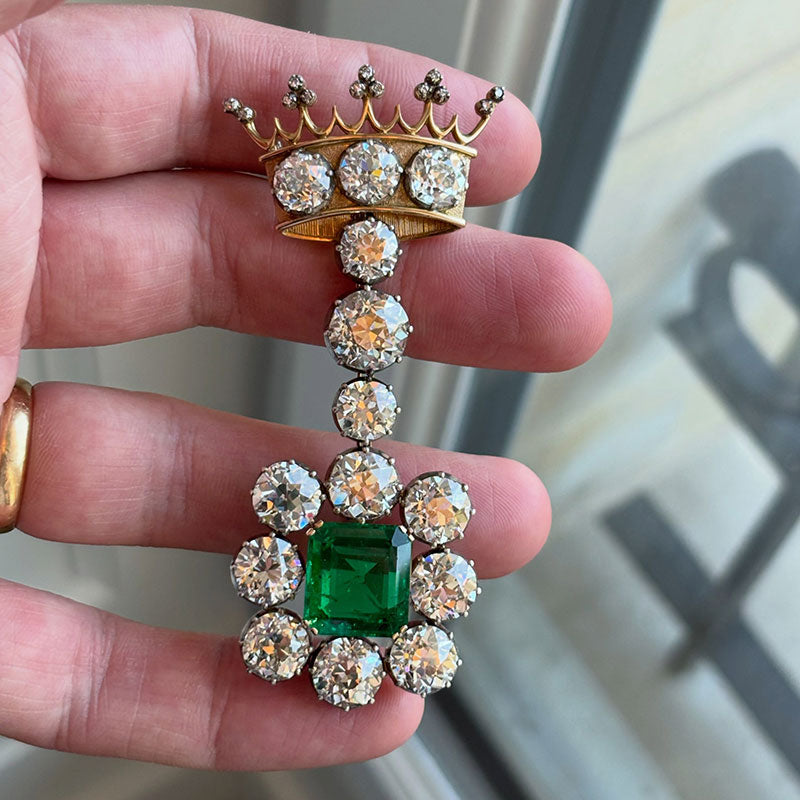 30 ctw Emerald and Sapphire Vintage-Style Crown Brooch