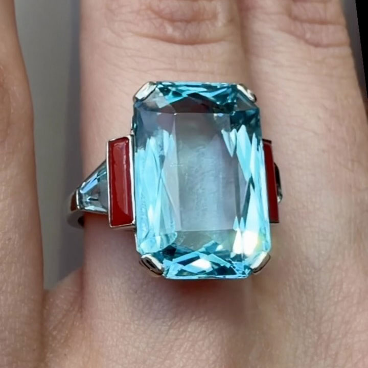 13-Carat Emerald-Cut Aquamarine Ring and Necklace Set in a Modern Art Style