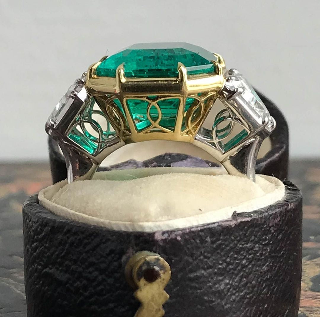 11ct Octagon-shaped Emerald Engagement Ring