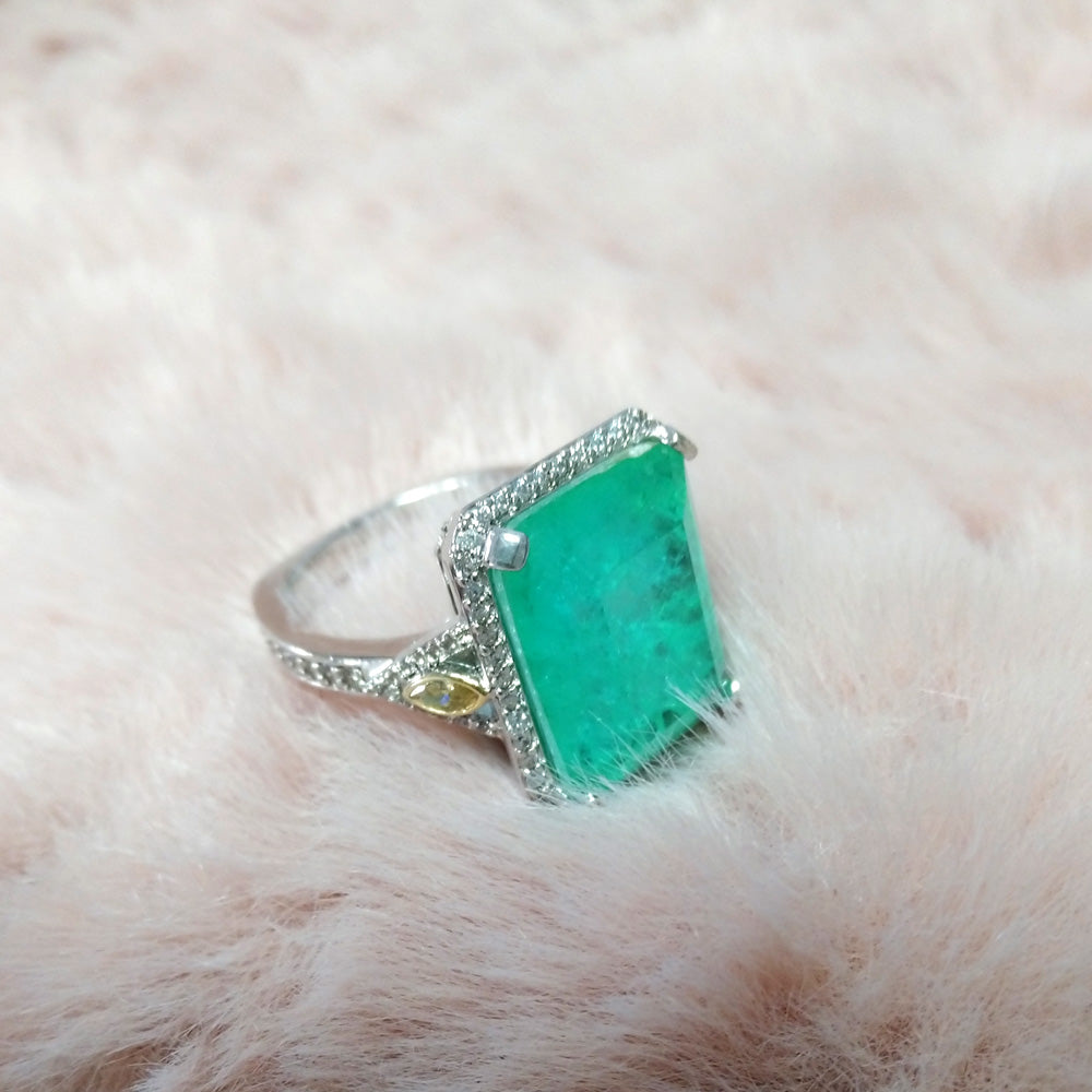 14ct Emerald Cut Emerald European Shank Engagement Ring