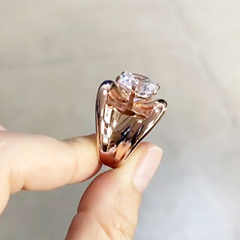 5ct Round Cut Modern Sculptural Engagement Ring