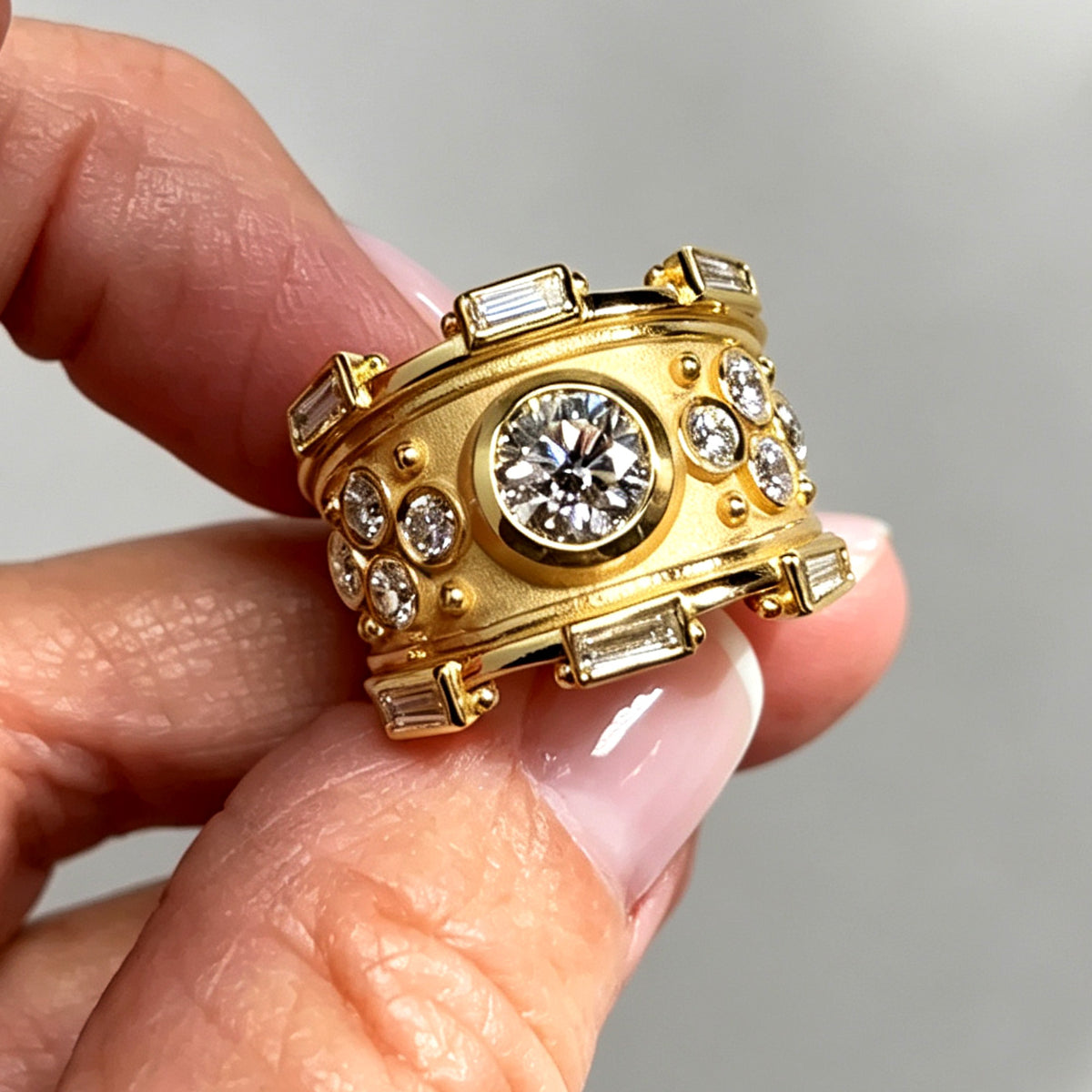 2ct Round Cut Sandblasted Vintage Cocktail Ring