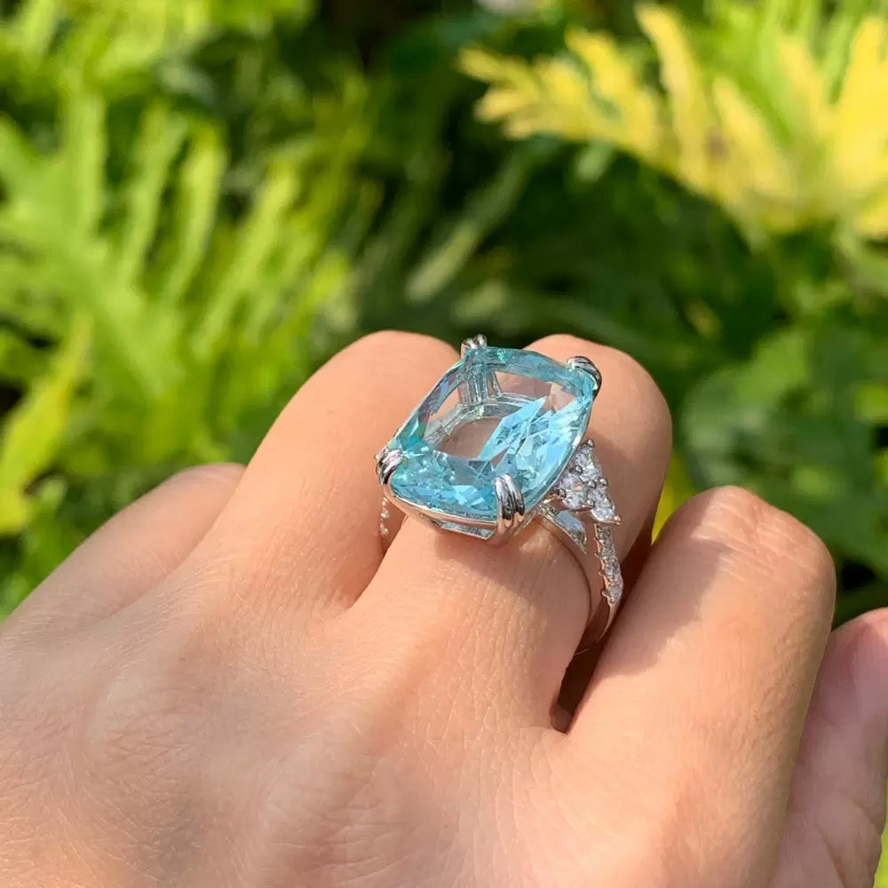18ct Cushion Cut Paraiba Tourmaline Cocktail Ring