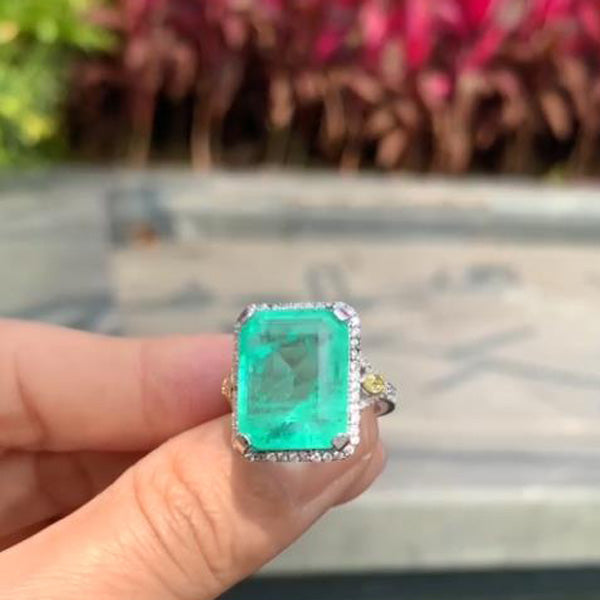 14ct Emerald Cut Emerald European Shank Engagement Ring