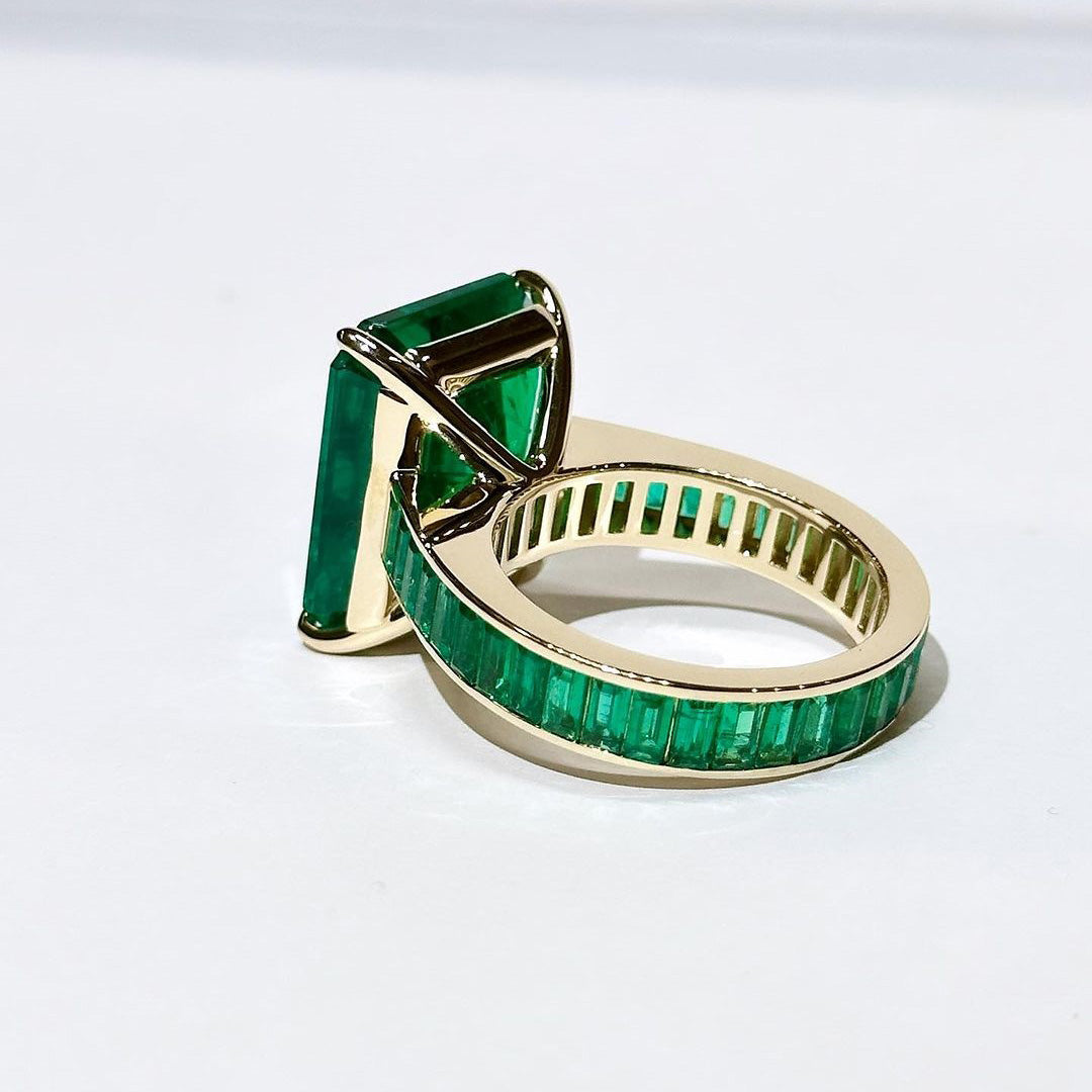 18ct Emerald Cut Channel-Set Eternity Emerald Cocktail Ring