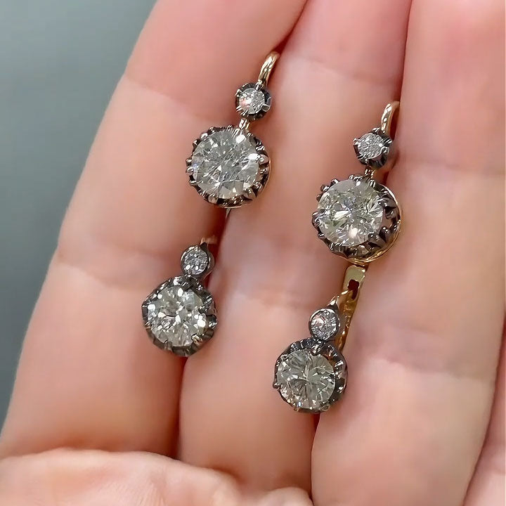 Vintage-style round sapphire pendant earrings