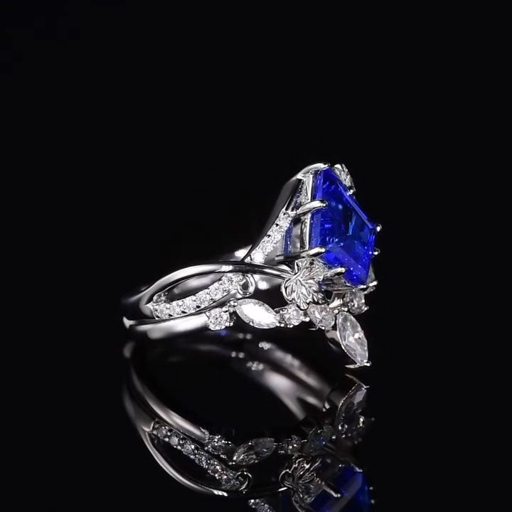 2.7ct Gothic-Style Shield-Cut Blue Sapphire Stackable Ring