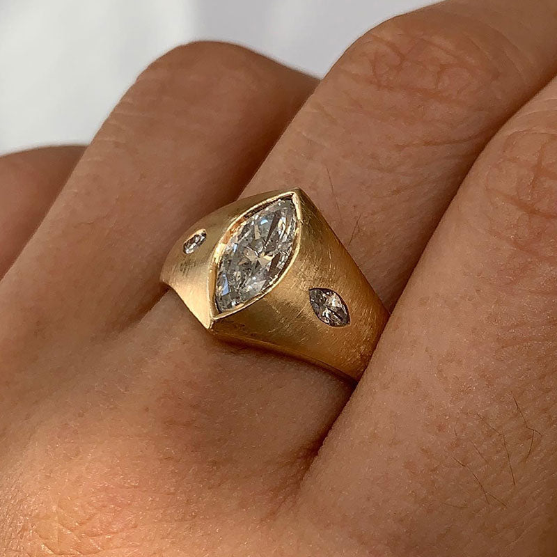 2 ctw Round and Marquise-Cut Vintage-Style Statement Sapphire Ring