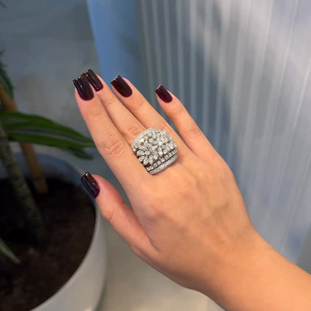 3ctw Round Sapphire Cluster Wide Ring
