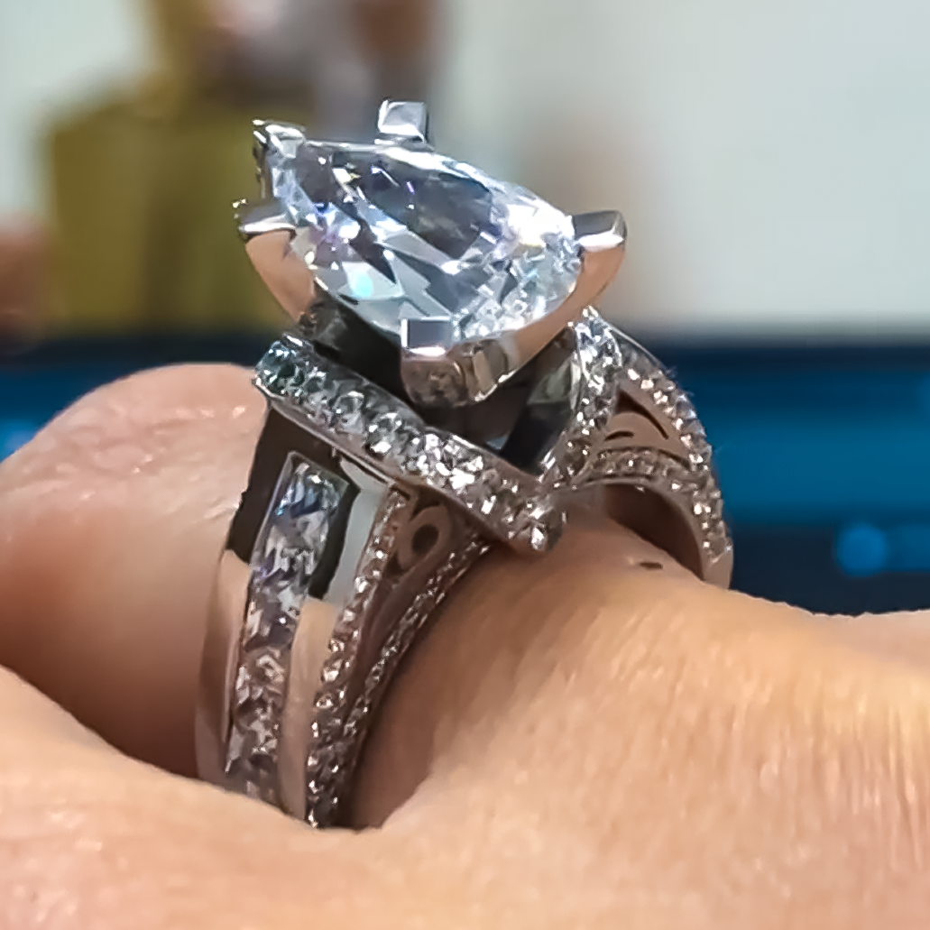 8 CTW Pear Cut White Cubic Zirconia 925 Sterling Silver Engagement Ring