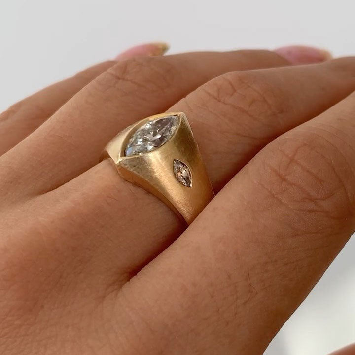 2 ctw Round and Marquise-Cut Vintage-Style Statement Sapphire Ring