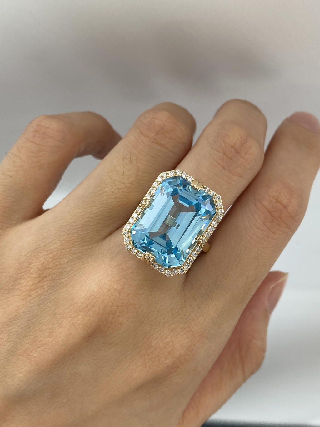 18CT Blue Cubic Zirconia S925 Sterling Silver Ring