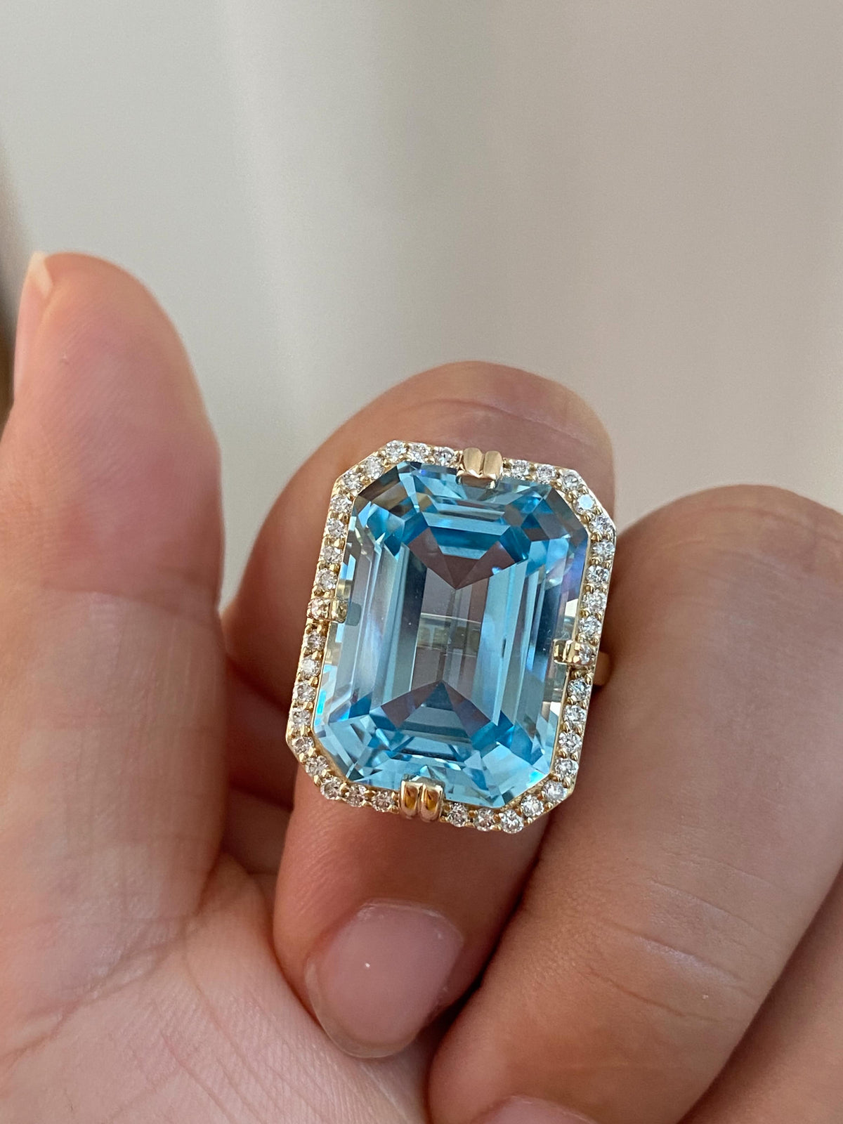 18CT Blue Cubic Zirconia S925 Sterling Silver Ring