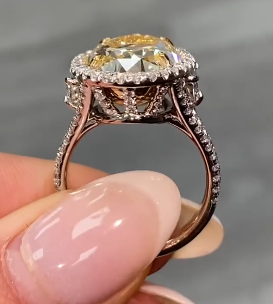 10CT Light Yellow Cubic Zirconia S925 Sterling Silver Ring