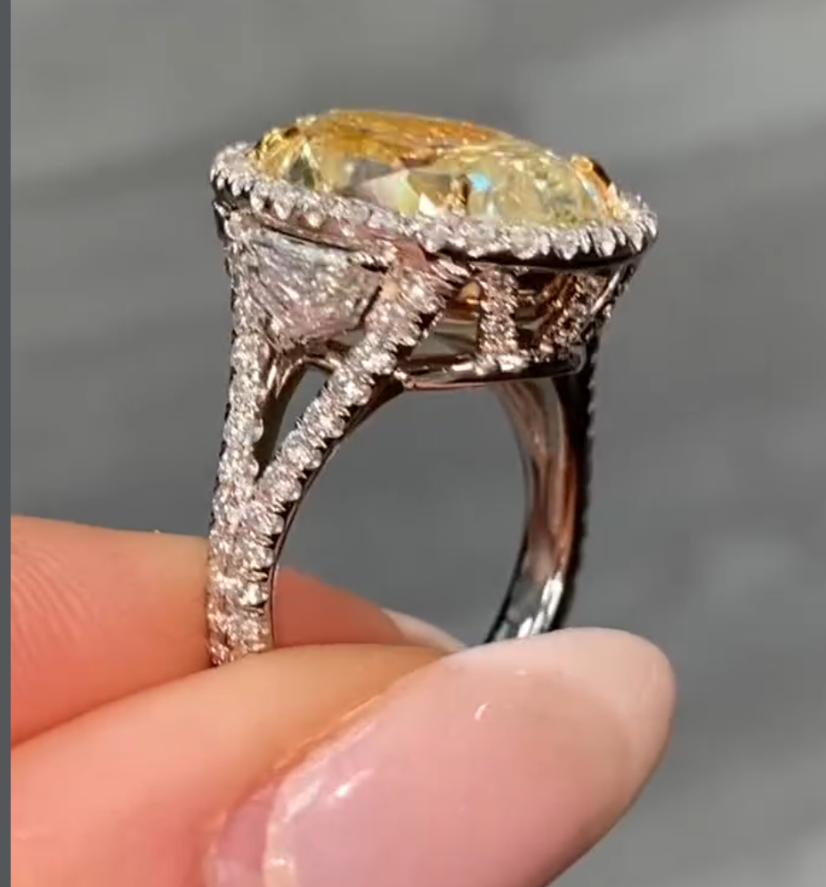 10CT Light Yellow Cubic Zirconia S925 Sterling Silver Ring